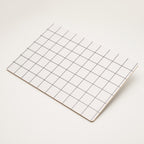 Brettchen Grid Weiß schräg von oben